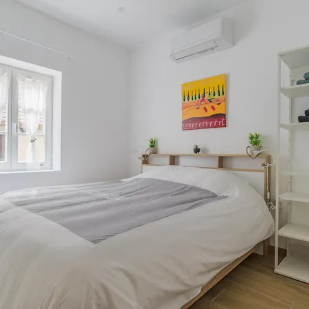 Pres Des Etoiles - 4 Pers - Ideal Famille - Hypercentre Apartament *