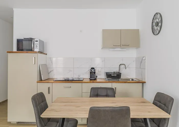 Pres Des Etoiles - 4 Pers - Ideal Famille - Hypercentre *