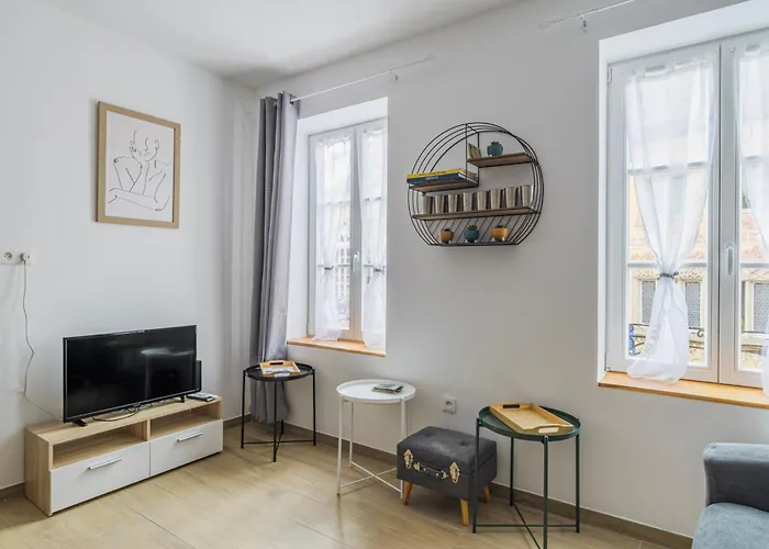 Pres Des Etoiles - 4 Pers - Ideal Famille - Hypercentre אוברנאי
